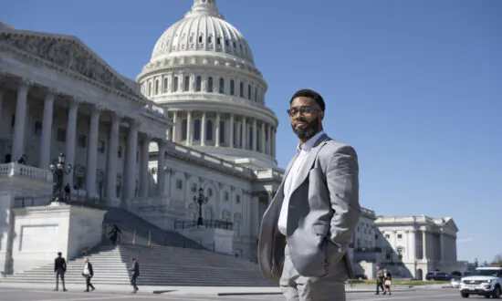 Former Army Sergeant Seeks Justice for Military Members Who Have Been Wrongfully Convicted