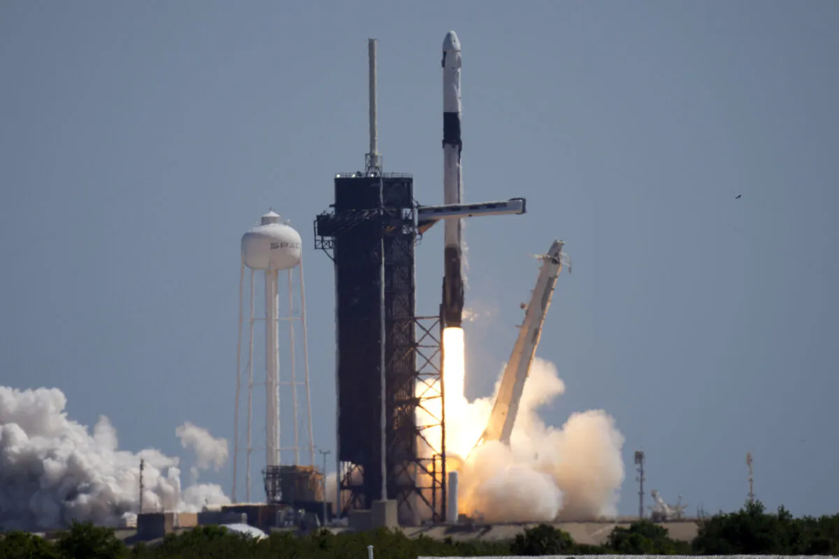 A SpaceX Falcon 9 rocket with the Crew Dragon capsule attached, lifts off with the first private crew from Launch Complex 39A at the Kennedy Space Center in Cape Canaveral, Fla., on April 8, 2022. (Chris O'Meara/AP Photo)