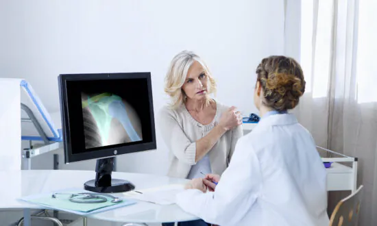 Study Finds Ads for Many Aussie Orthopaedic Surgeons Don’t Comply With Guidelines