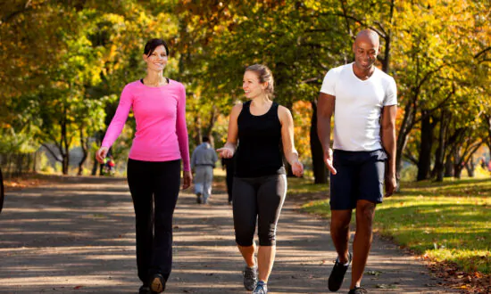 Walking Reduces Low Back Pain Flare-Ups by Almost 50 Percent, Study Finds
