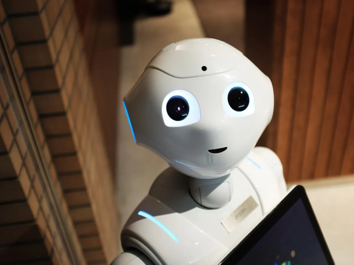 Cryptocurrency trading bots are hands-free programs that execute specific tasks based on user configurations to deliver the highest amount of profit to the user. (Alex Knight/Unsplash)