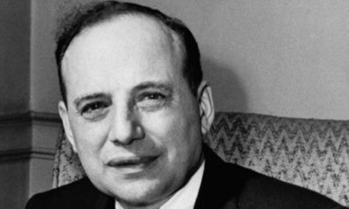 11 Quotes To Teach You How To Invest Like Ben Graham The Man Who