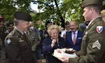 US Army ‘Returns’ Cake to Italian Woman for 90th Birthday