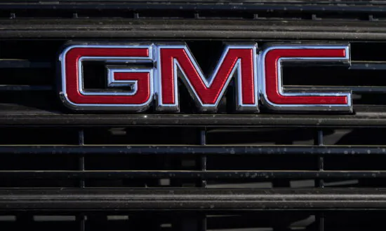 GM Recalls Nearly 682,000 SUVs, Windshield Wipers Can Fail