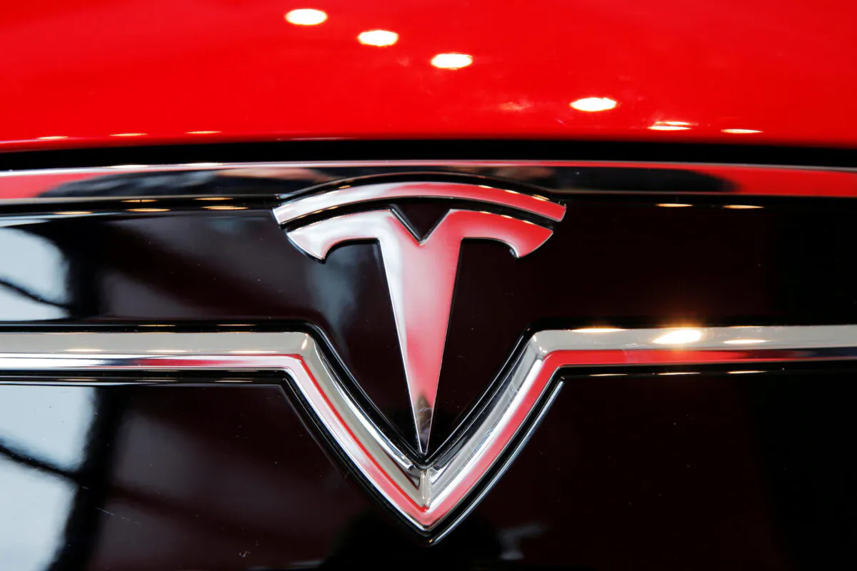 A Tesla logo on a Model S inside of a Tesla dealership in New York on April 29, 2016. (Lucas Jackson/Reuters)