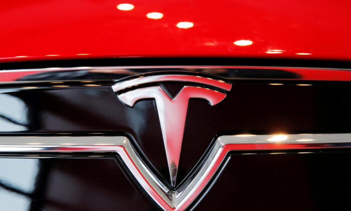 A Tesla logo on a Model S inside of a Tesla dealership in New York, on April 29, 2016. (Lucas Jackson/Reuters)