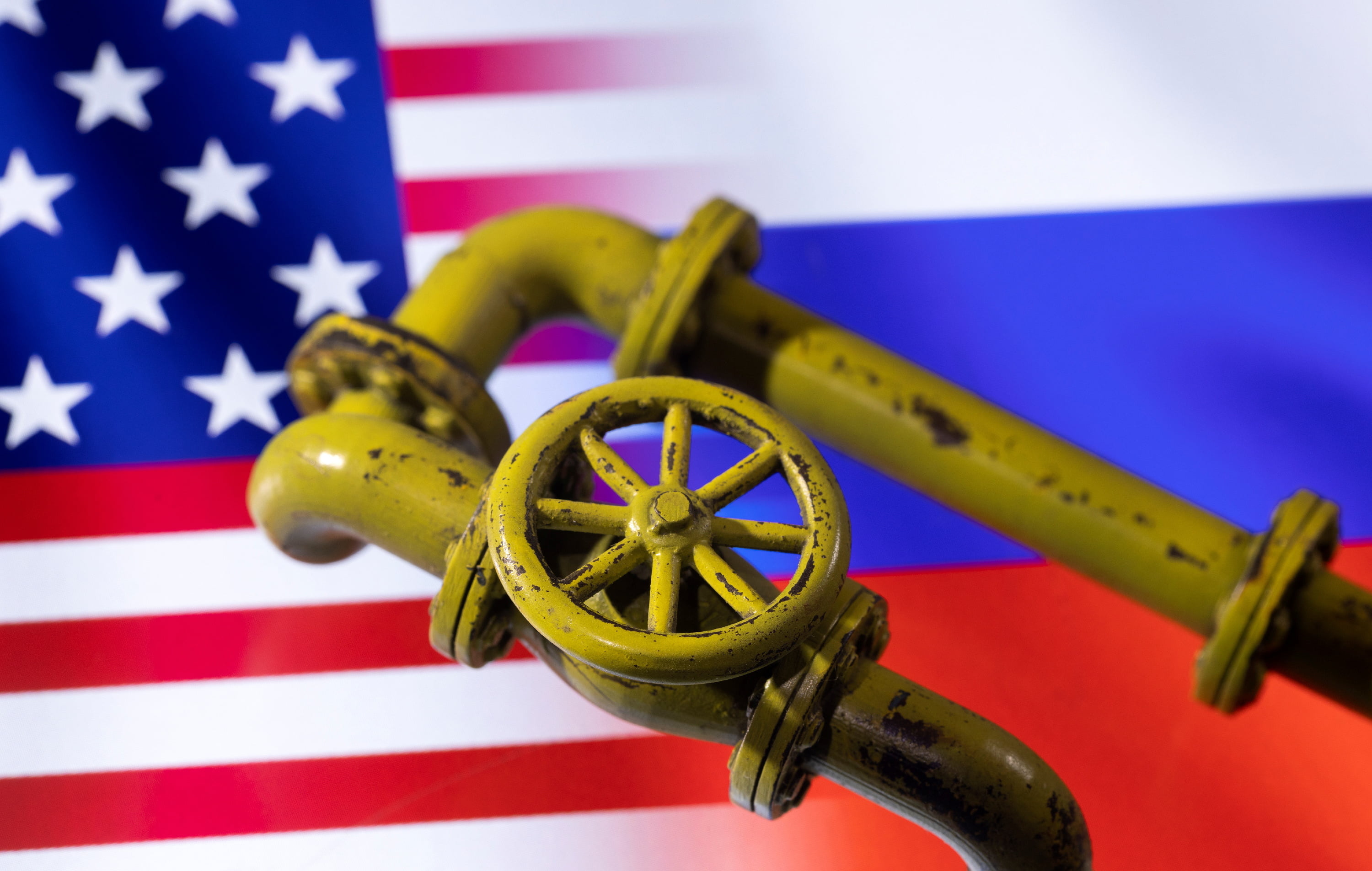 Domestic Fossil Fuel Production Versus Russian Aggression - Vimarsana News