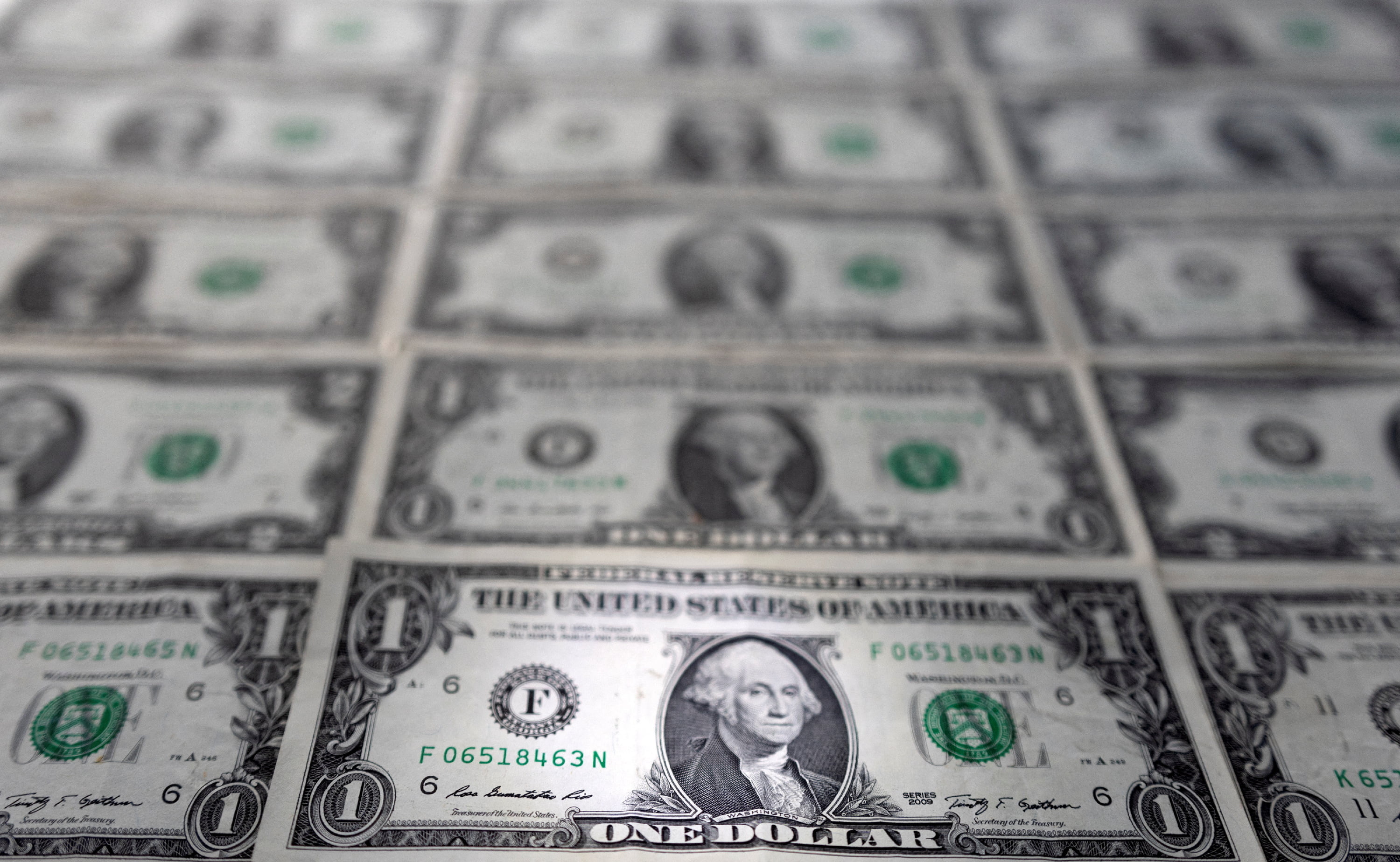 Dollar Will Be Dominant as Long as Fed Remains Hawkish: Reuters Poll - Vimarsana News