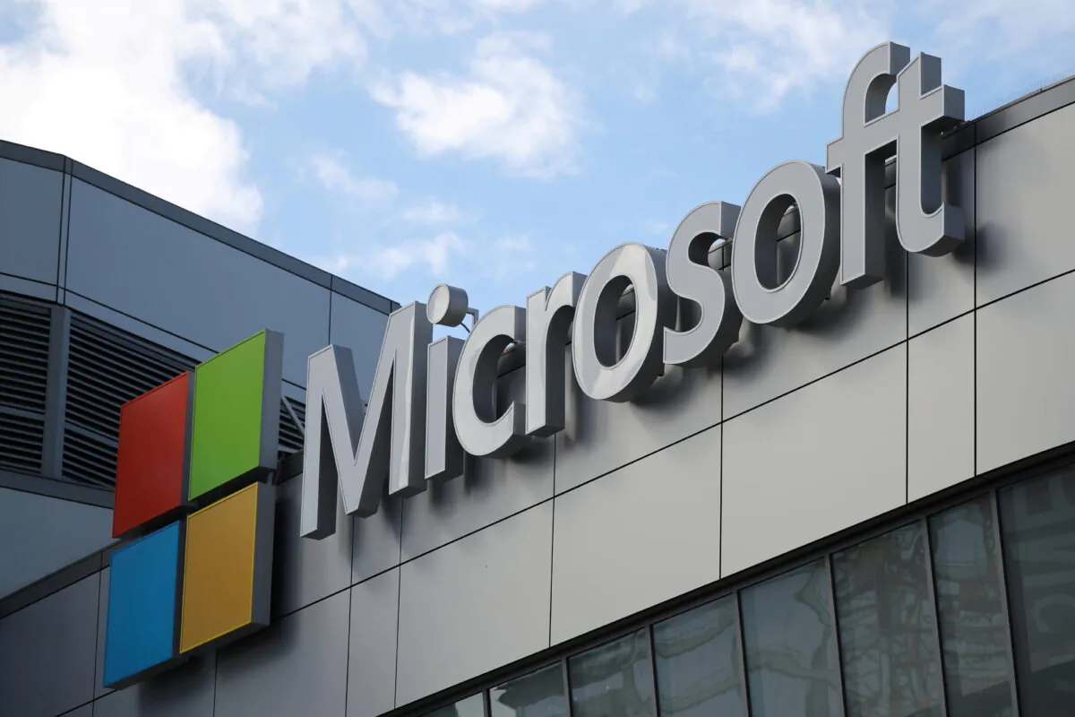 The Microsoft logo in Los Angeles, on Nov. 7, 2017. (Lucy Nicholson/Reuters)