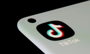 TikTok Ban on Government Devices Included in Omnibus Bill