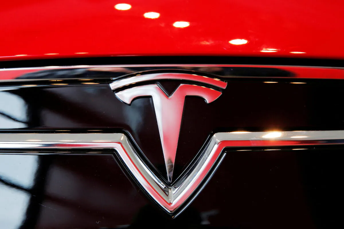 A Tesla logo on a Model S inside of a Tesla dealership in New York on April 29, 2016. (Lucas Jackson/Reuters)