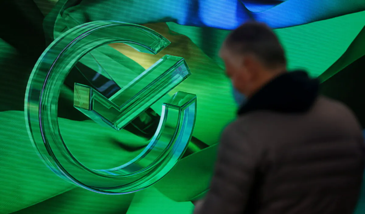 The logo is on display in an office of the Russian largest lender Sberbank in Moscow, Russia, on Dec. 24, 2020. (Maxim Shemetov/Reuters)