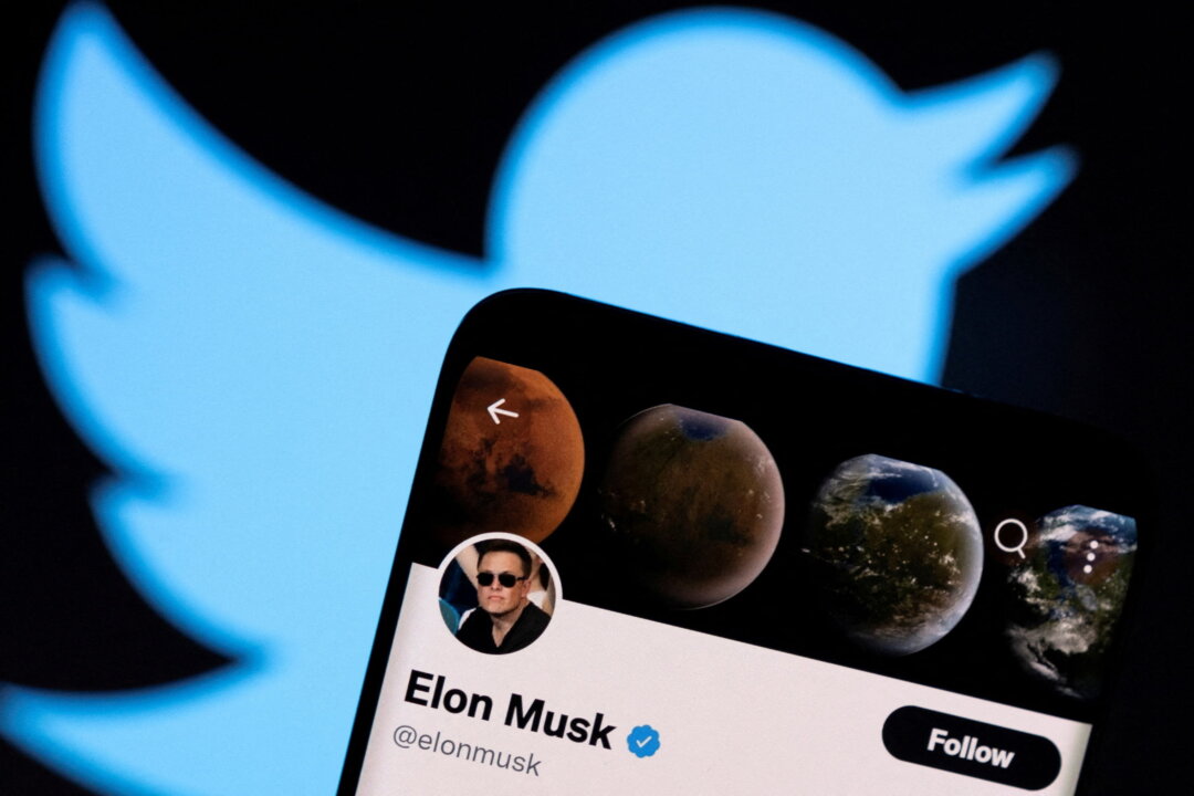 Elon Musk Creates 3 Holding Companies in Effort to Buy Twitter