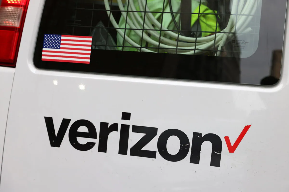 A Verizon logo is seen on a van in Manhattan, New York on Nov. 22, 2021. (Andrew Kelly/Reuters)