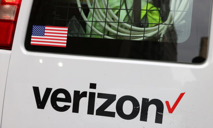 A Verizon logo is seen on a van in Manhattan, New York on Nov. 22, 2021. (Andrew Kelly/Reuters)