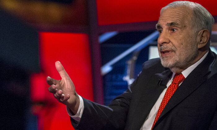 Billionaire activist investor Carl Icahn gives an interview on FOX Business Network's Neil Cavuto show in New York on Feb. 11, 2014. (Brendan McDermid/Reuters File Photo)