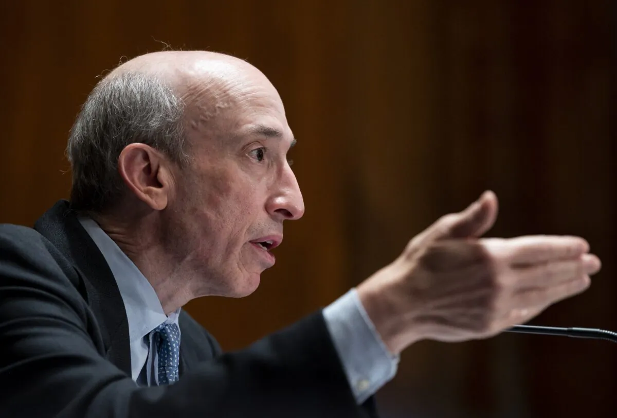 Gary Gensler, Chair of the U.S. Securities and Exchange Commission, testifies during the Senate Banking, Housing, and Urban Affairs Committee hearing in Washington, on Sept. 14, 2021. (Bill Clark-Pool/Getty Images)