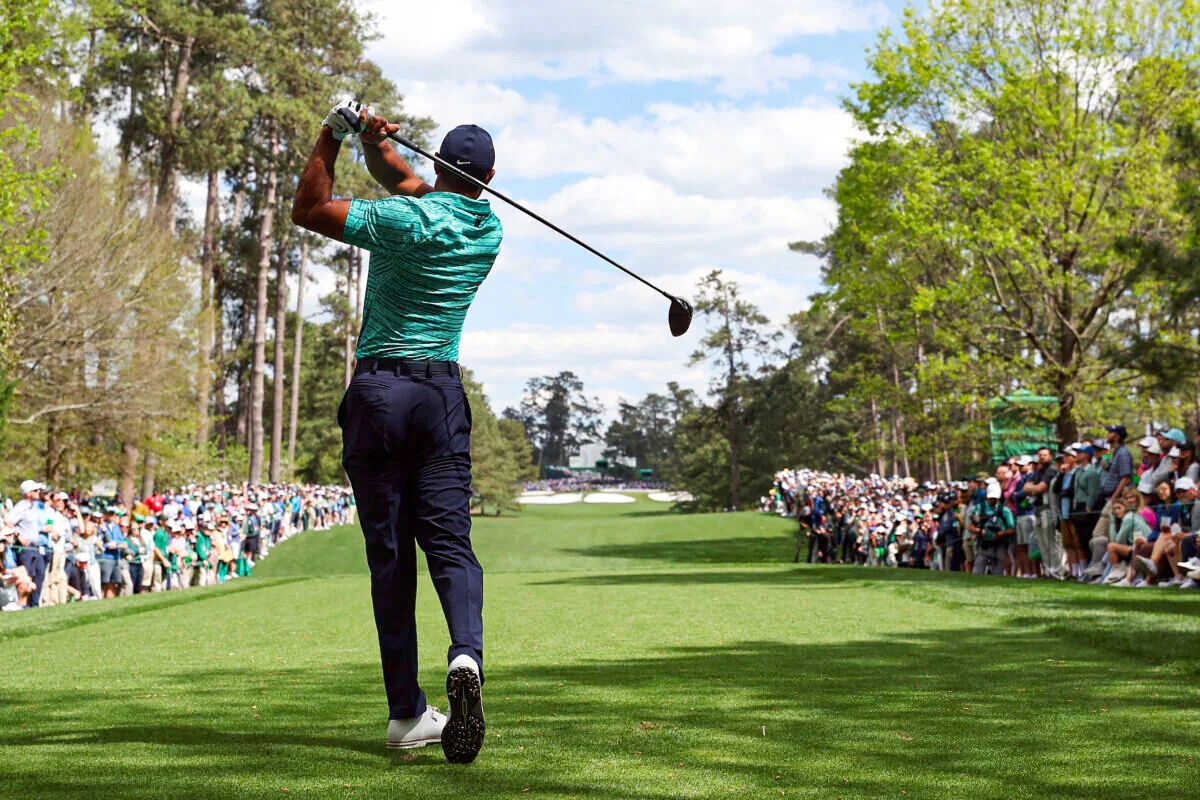 Tiger Woods plays his shot from the seventh tee during the second round of The Masters at Augusta National Golf Club, in Augusta, Ga., on April 8, 2022. (Gregory Shamus/Getty Images)