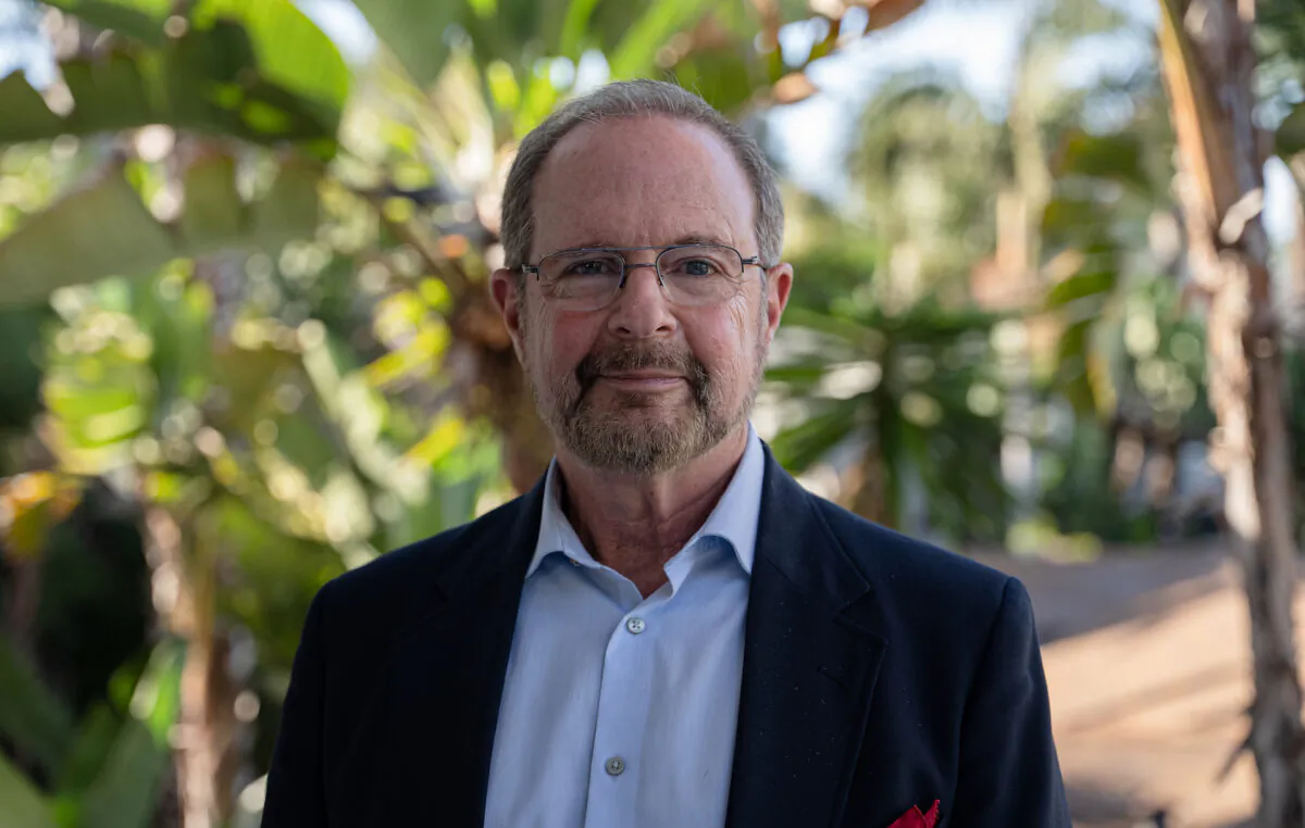Dr. Robert Epstein, senior research psychologist at the American Institute for Behavioral Research and Technology, in California on March 28, 2022. (York Du/The Epoch Times)