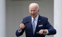 President Biden Cracks Down on ‘Ghost Guns’; American Teens Recruited to Smuggle Illegal Immigrants | NTD Evening News