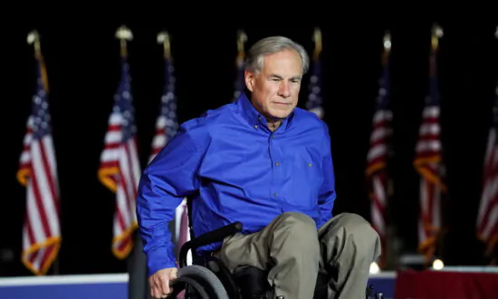 Texas Republicans Kick Off Convention, Gov. Abbot Swipes at Challenger Beto O’Rourke