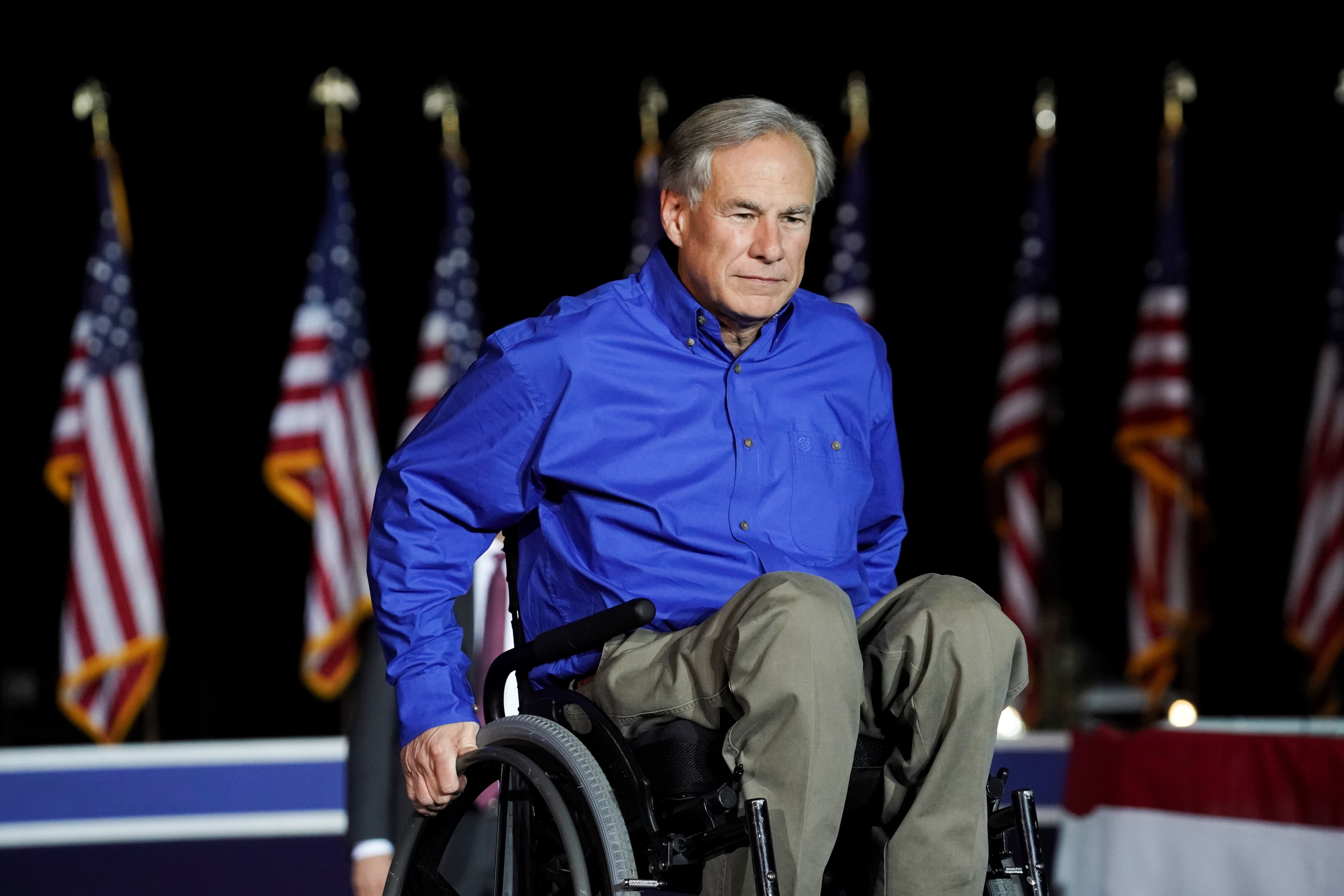 Texas Gov. Greg Abbott Kicks Off Republican Convention, Swipes at Challenger Beto O'Rourke - Vimarsana News