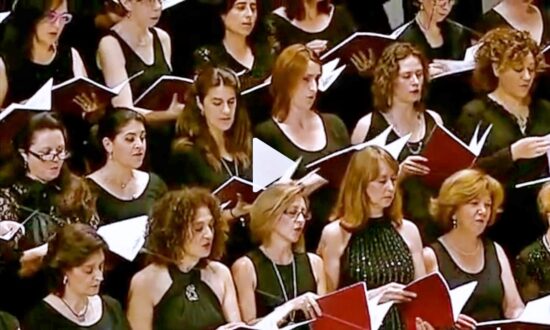 ‘Voices for Peace’ Orchestra and Choir Deliver a Mesmerizing Performance of Pachelbel’s Canon in D