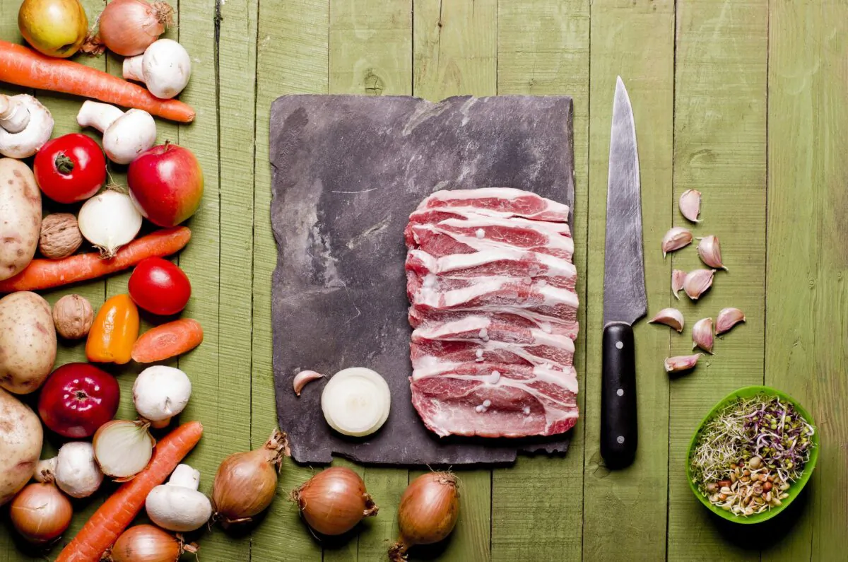 The best way to defrost meat is in the fridge. (© Marcin Wos | Dreamstime.com)