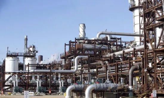 Alberta Premier Believes Carbon Capture Important in Province’s Future
