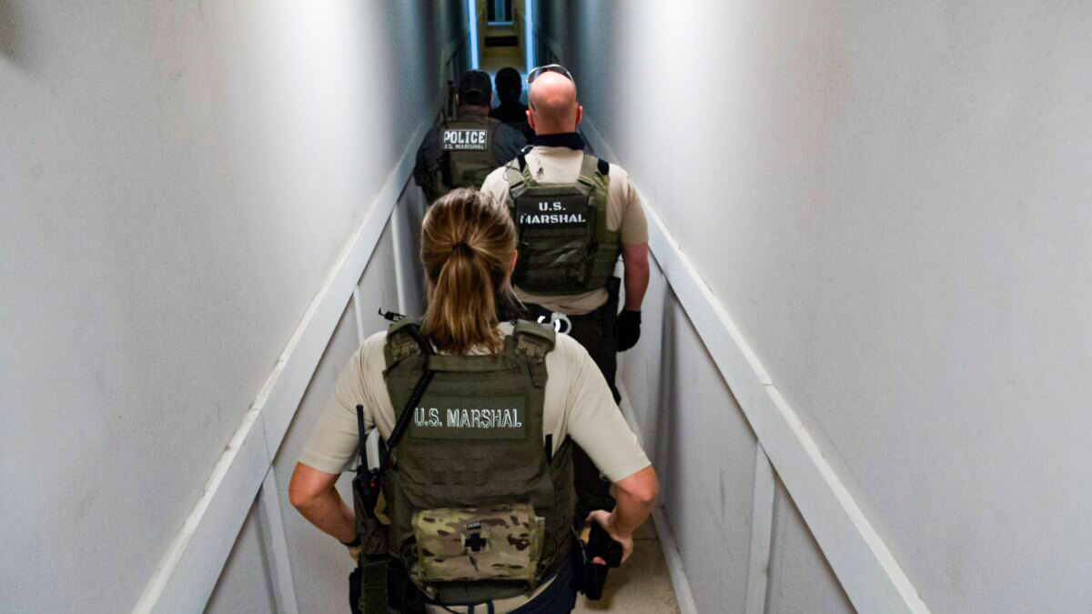 32 Arrested For Child Exploitation in Kansas Undercover Operation - Vimarsana News