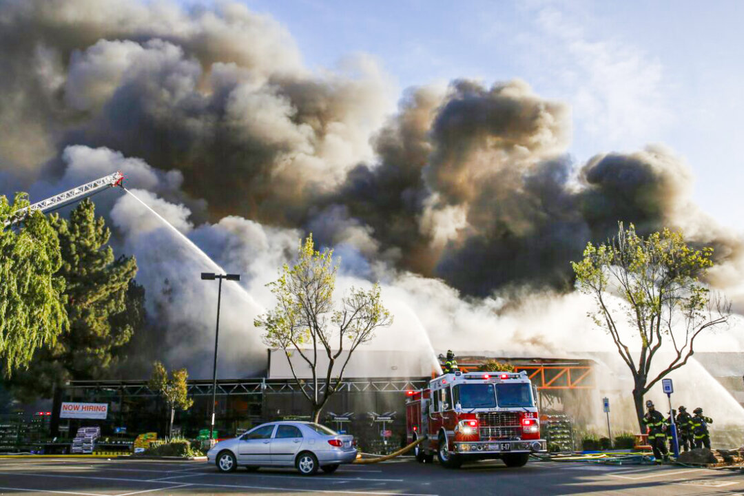 Fire Destroys Northern California Home Depot Store