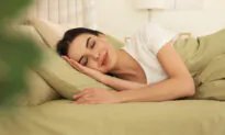Say Goodbye to Sleepless Nights with These Natural Remedies for Dysautonomia