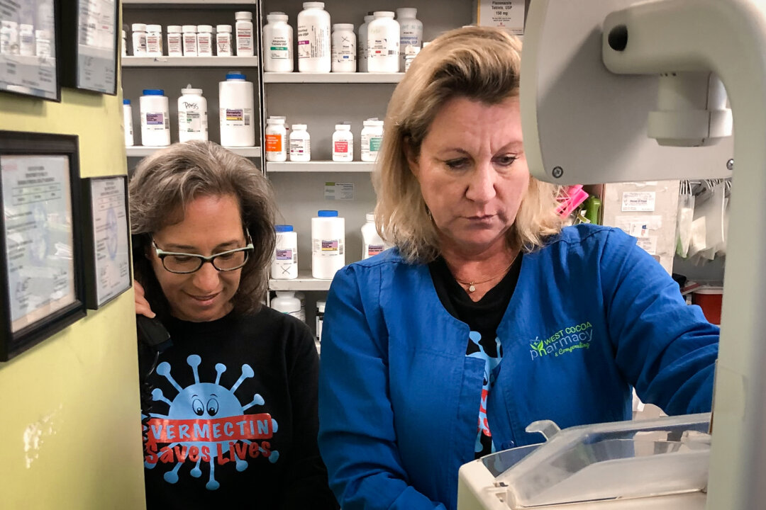 Florida Hospital Stops Ivermectin Without Telling Family, Fires Nurse for Advocating for It