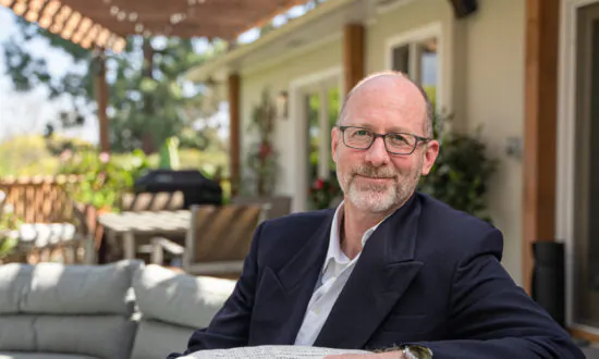 Fear During Pandemic More Significant Than the Virus Itself: Psychiatrist Mark McDonald