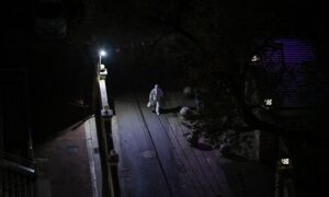 Accounts of Suffering, Starvation Mount in Locked-Down Shanghai