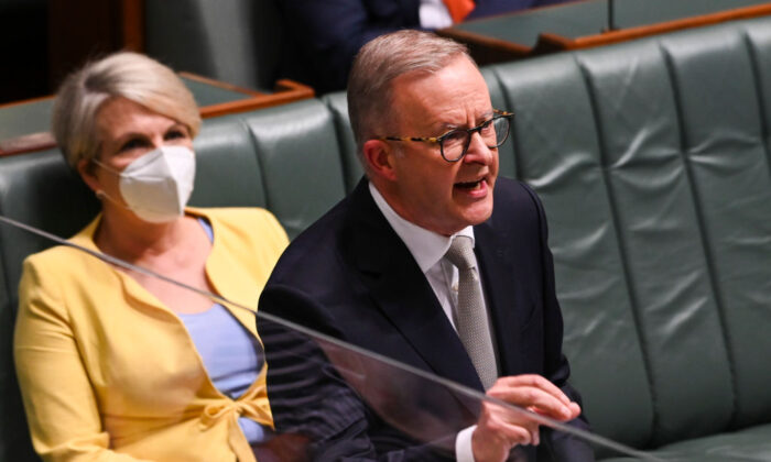 Labor and opposition leader Anthony Albanese delivering his budget reply speech in Canberra, Australia, on March 31, 2022. (Martin Ollman/Getty Images)