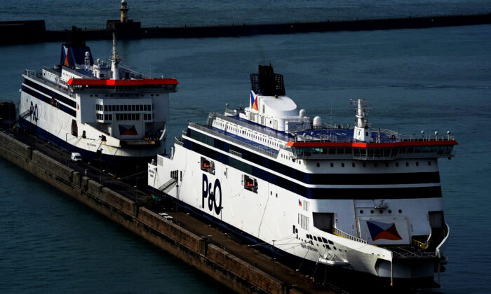 The P&O Ferries vessel Spirit of Britain (R) moored at the Port of Dover in Kent, England, on April 13, 2022. (Gareth Fuller/PA)