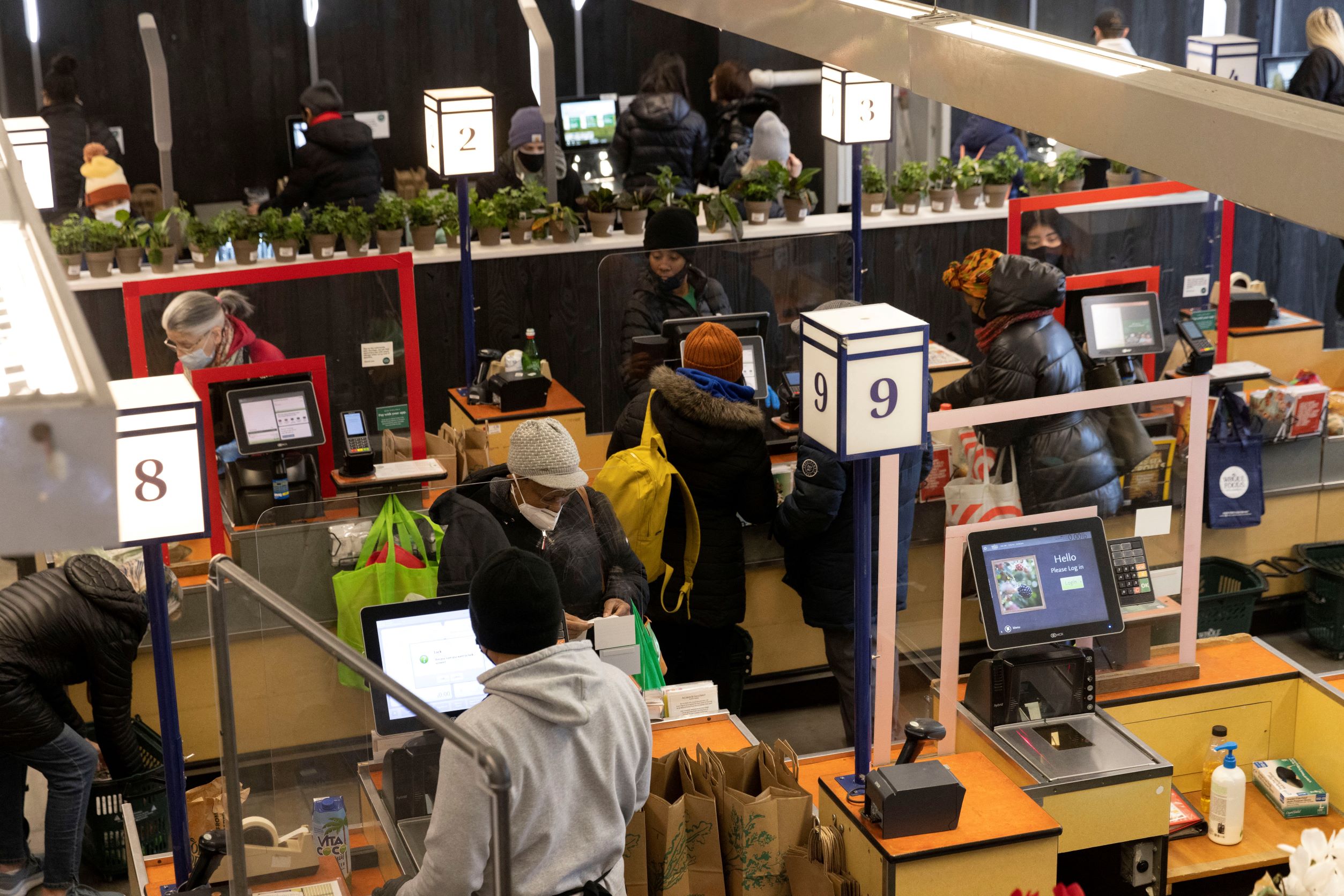 US Consumer Spending Improved in March, but Inflation Continues to Rise - Vimarsana News
