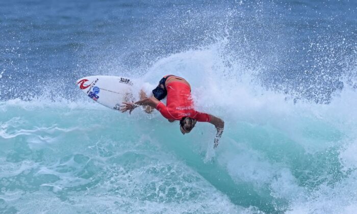 Owen Wright of Australia during the 2021 Isa World Surfing Games in El Sunzal, El Salvador, on June 4, 2021.(Photo by MARVIN RECINOS/AFP via Getty Images)