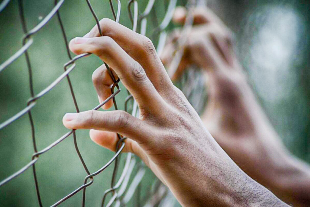 Disappearing Hispanics: Pennsylvania Lists Just 16 Hispanic Inmates in State Prisons