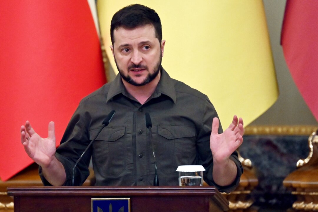 Russia–Ukraine War (April 15): Between 2,500 to 3,000 Ukrainian Troops Have Died in War: Zelenskyy