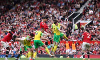 Manchester United’s Ronaldo Scores 50th Hat Trick in 3–2 Win Over Norwich City