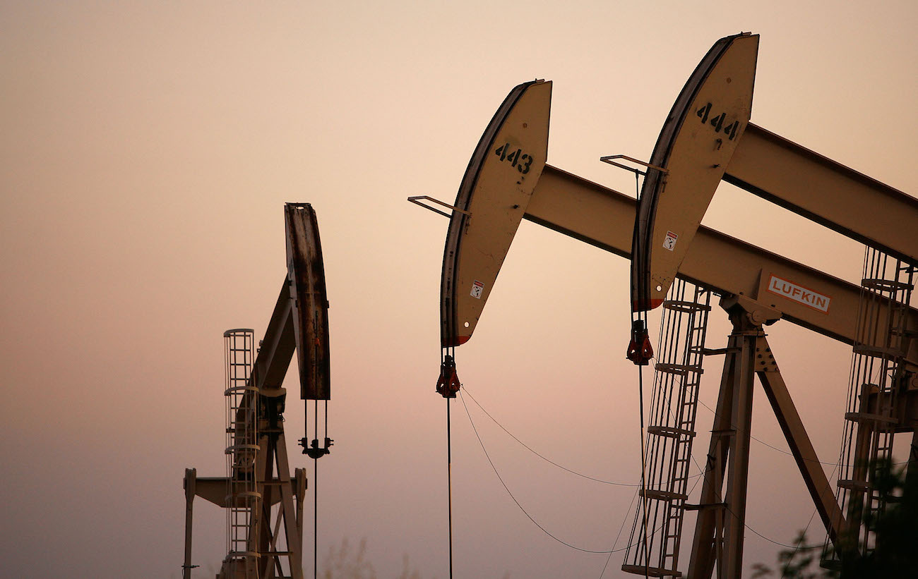 US Crude Oil Inventories Down, SPR Still at Historic Lows, But Other Petroleum Inventories Up: EIA - Vimarsana News