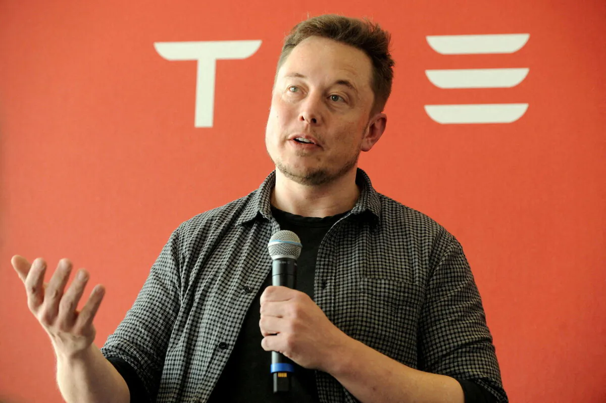 Tesla founder and CEO  Elon Musk speaks during a media tour of the Tesla Gigafactory in Sparks, Nev., on July 26, 2016. (James Glover II/Reuters)
