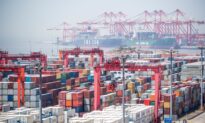 Lockdown Induces Shanghai Port Congestion, Drags Foreign Trade and Global Supply Chain   