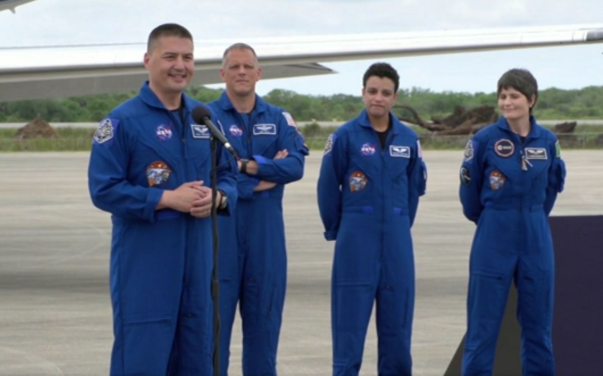 Astronauts Arrive for SpaceX Crew-4 Flight - Vimarsana News