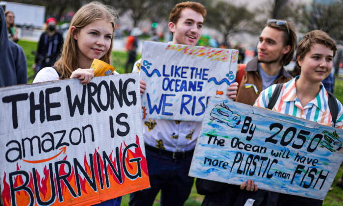Environmental activists rally on Capitol Hill in Washington, on March 25, 2022. (Alex Wong/Getty Images)