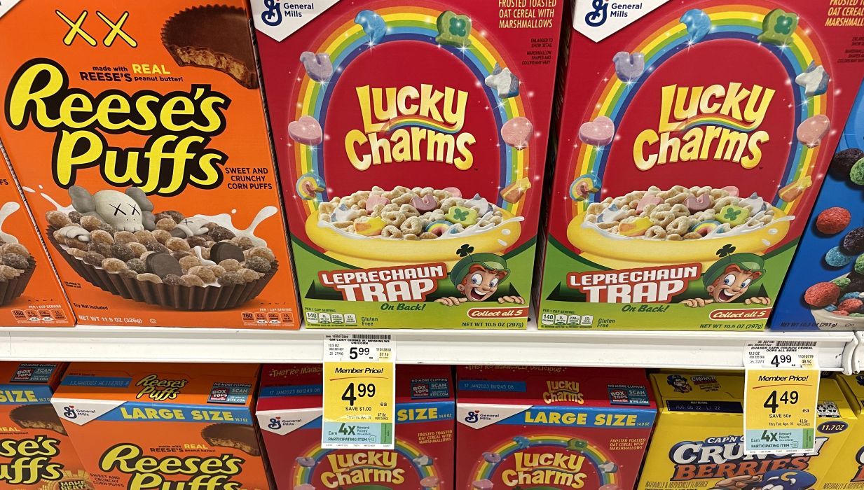 FDA Launches Investigation Into Lucky Charms After Reports of Illness - Vimarsana News