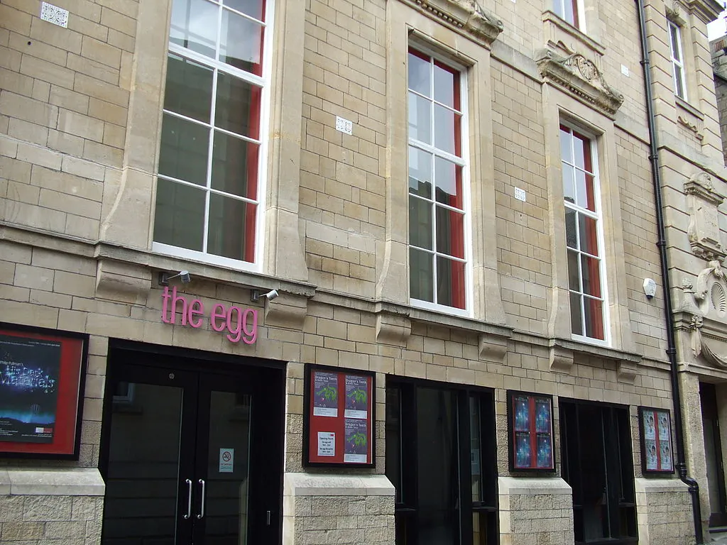 The Egg Theatre (part of Theatre Royal) Bath
(Rodw/ Wikimedia/Public Domain)