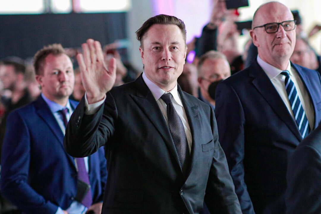 Musk Secures $46.5 Billion Funding to Buy Twitter, Says Ready for Tender Offer